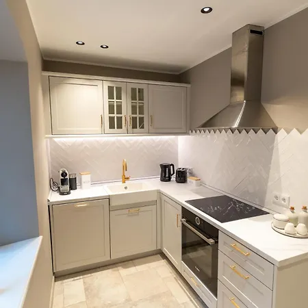 Apartment Wunderschoenes Altbaujuwel In Ruhiger Innenstadtlage Augsburg