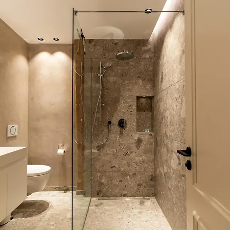 Wunderschoenes Altbaujuwel In Ruhiger Innenstadtlage Apartment Augsburg