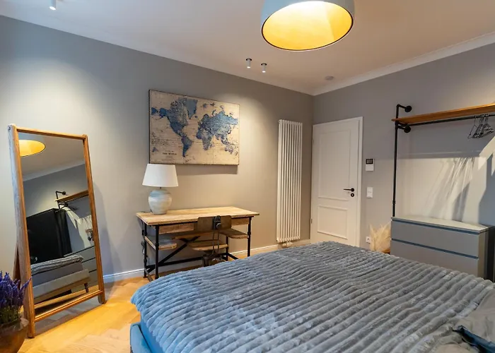Wunderschoenes Altbaujuwel In Ruhiger Innenstadtlage Appartement *